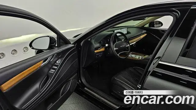 Genesis G80 2021 — Photo 18/20