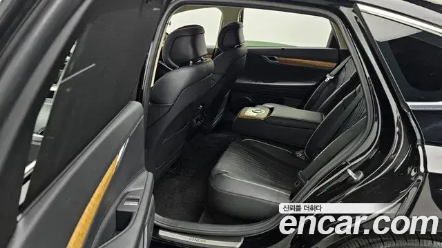 Genesis G80 2021 — Photo 12/20