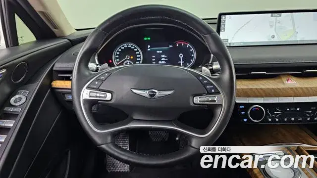Genesis G80 2021 — Photo 19/20