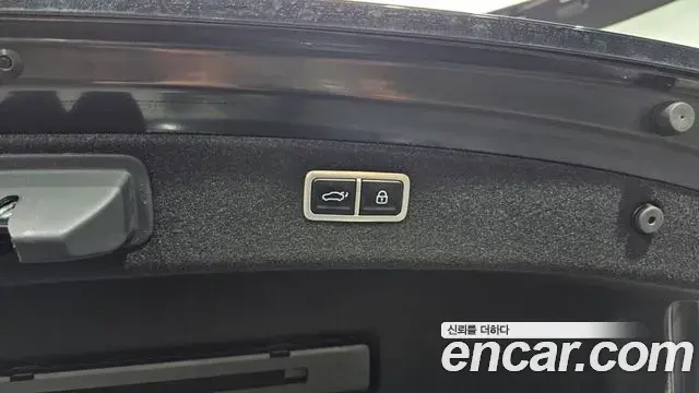 Genesis G80 2021 — Photo 2/20
