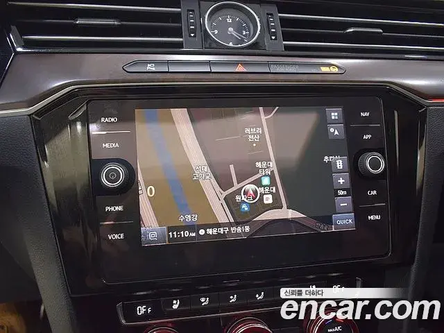 Volkswagen Passat GT 2018 — ფოტო 18/20