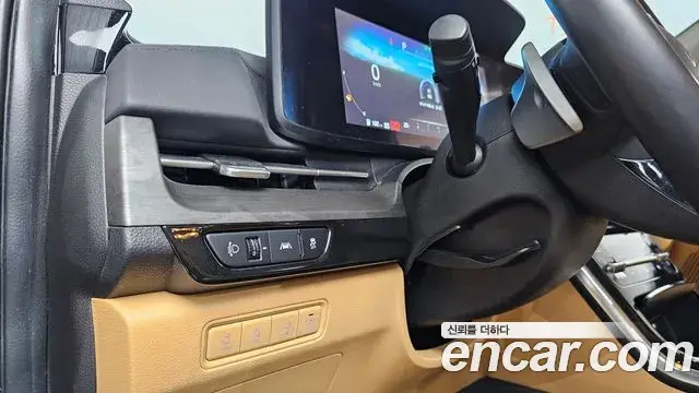 Kia Carnival 2023 — Фото 15/20
