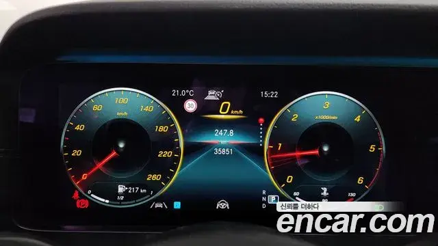 Mercedes-Benz E-Class 2020 — Фото 6/20