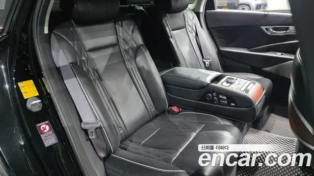 Kia The K9 2018 — Şəkil 29/30