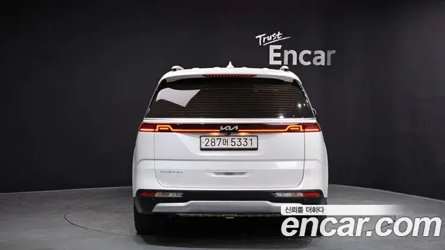 Kia Carnival 2022 — Фото 4/20
