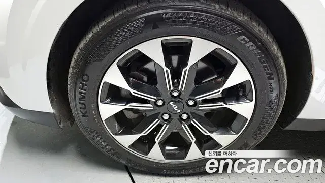 Kia Carnival 2022 — Фото 5/20