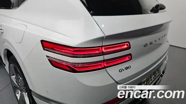 Genesis GV80 2020 — Photo 1/34