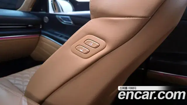 Genesis GV80 2020 — Photo 25/34