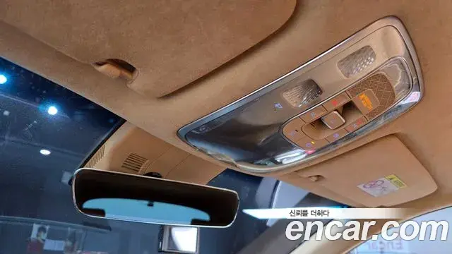 Genesis GV80 2020 — Photo 31/34