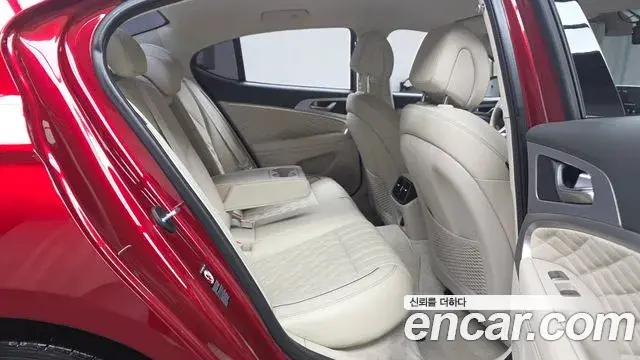 Genesis G70 2019 — Şəkil 25/31