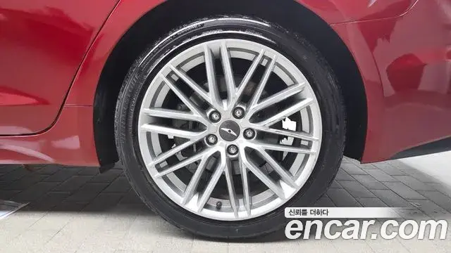 Genesis G70 2019 — Şəkil 26/31