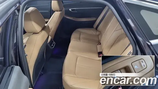 Hyundai Sonata Hybrid 2020 — Photo 3/17
