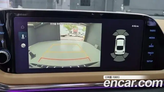 Hyundai Sonata Hybrid 2020 — Photo 14/17
