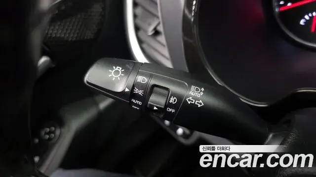 Kia Seltos 2020 — Photo 15/32