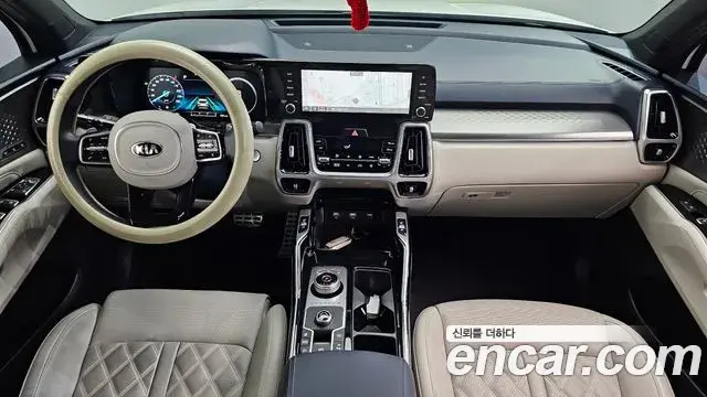 Kia Sorento 2021 — Фото 7/20