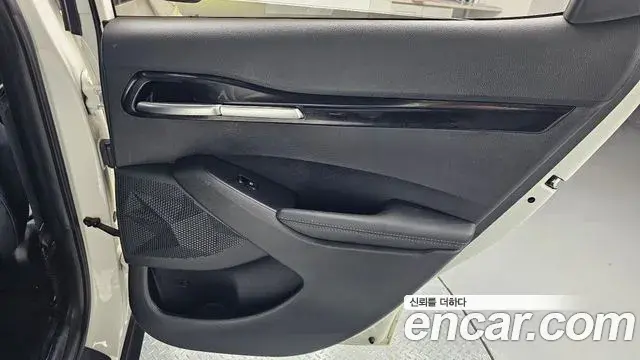 Kia Seltos 2022 — Şəkil 3/30