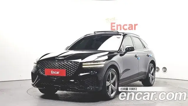 Genesis GV70 2022 — ფოტო 28/36