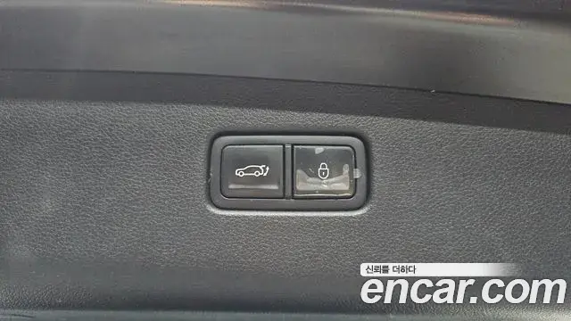 Genesis GV70 2022 — ფოტო 4/36