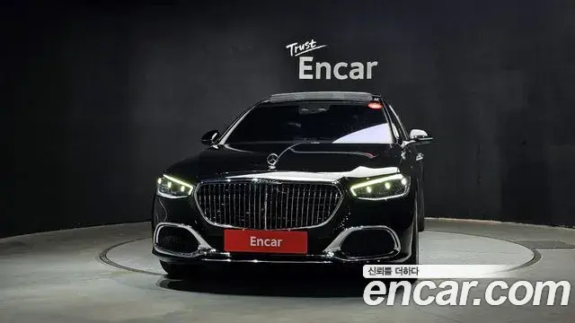 Mercedes-Benz S-Class 2022 — ფოტო 21/29