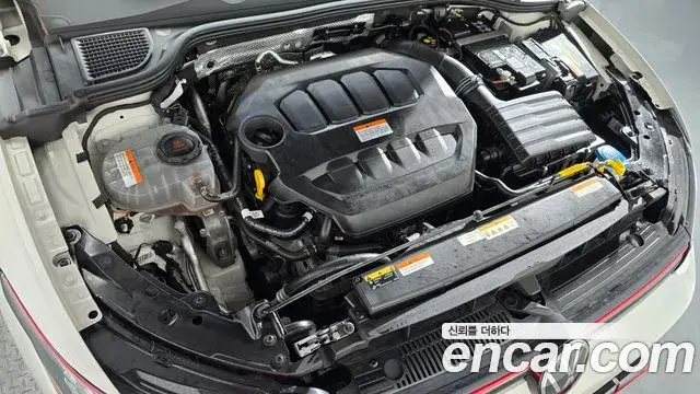 Volkswagen Golf 2024 — ფოტო 10/34
