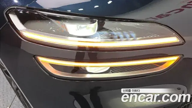 Genesis G70 2021 — Photo 3/35
