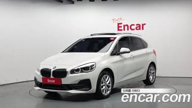 BMW 2 Series Active Tourer 2019 — ფოტო 6/20