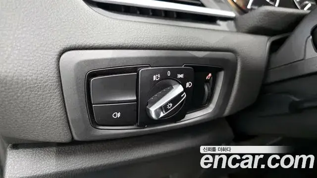 BMW 2 Series Active Tourer 2019 — ფოტო 19/20