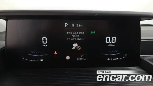 Hyundai Staria 2024 — Фото 8/20