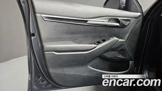 Kia Seltos 2021 — Photo 25/33