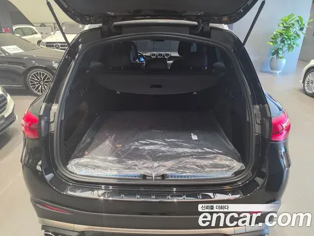 Mercedes-Benz GLC-Class 2025 — ფოტო 9/20