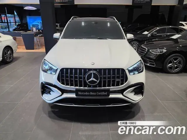 Mercedes-Benz GLE-Class 2025 — Photo 13/20