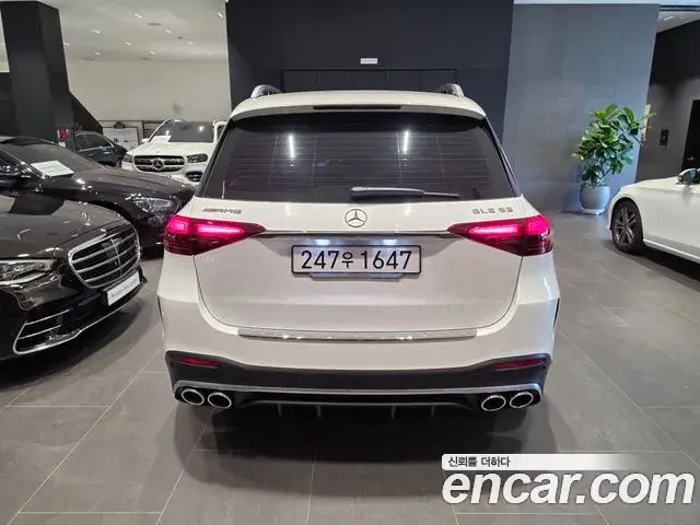 Mercedes-Benz GLE-Class 2025 — Photo 16/20