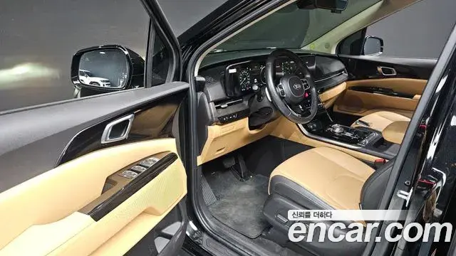 Kia Carnival 2021 — Фото 10/20