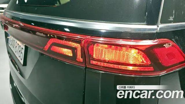 Kia Carnival 2021 — Şəkil 10/30