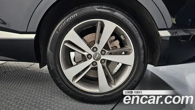 Genesis GV80 2020 — ფოტო 15/41
