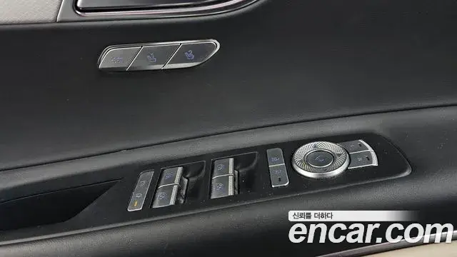 Genesis GV80 2020 — ფოტო 26/41