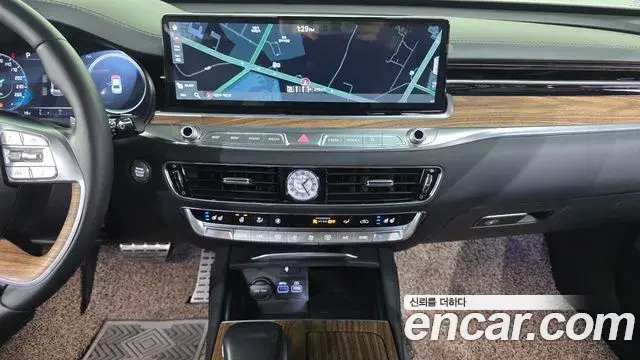 Kia The K9 2023 — Şəkil 17/20