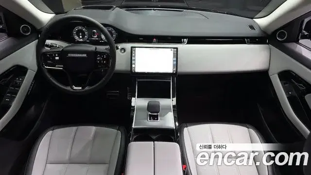 Land Rover Range Rover Evoque 2025 — Фото 7/20