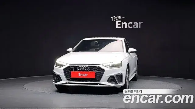Audi A4 2021 — Şəkil 32/37