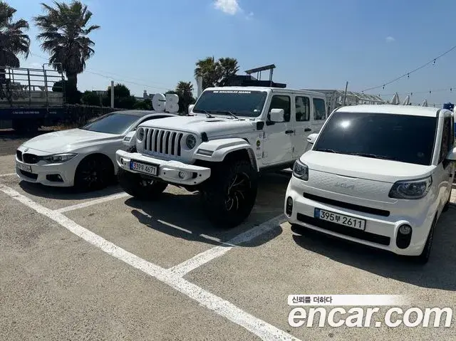 Jeep Wrangler 2022 — Photo 4/9