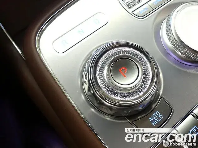 Genesis G90 2024 — Photo 2/20