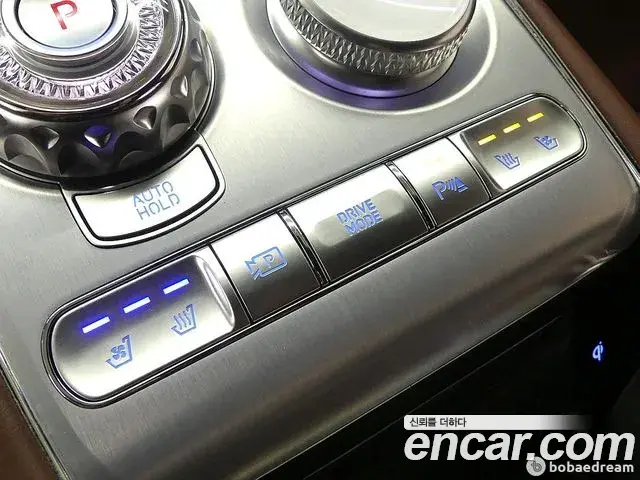 Genesis G90 2024 — Photo 3/20