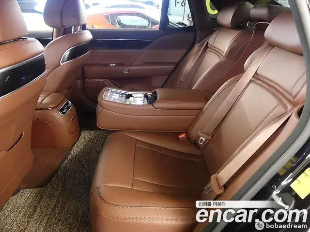 Genesis G90 2024 — Photo 20/20