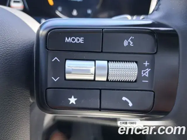Hyundai Grandeur Hybrid 2023 — ფოტო 7/20