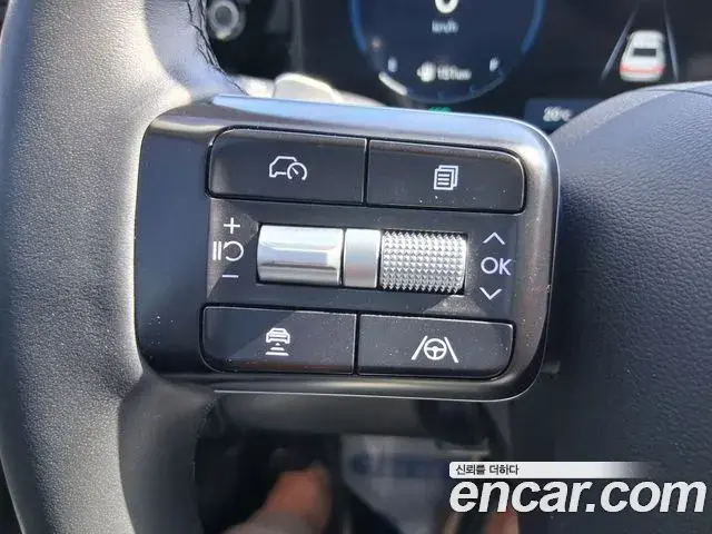 Hyundai Grandeur Hybrid 2023 — ფოტო 13/20