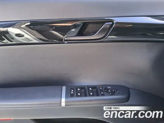 Hyundai Grandeur Hybrid 2023 — ფოტო 20/20