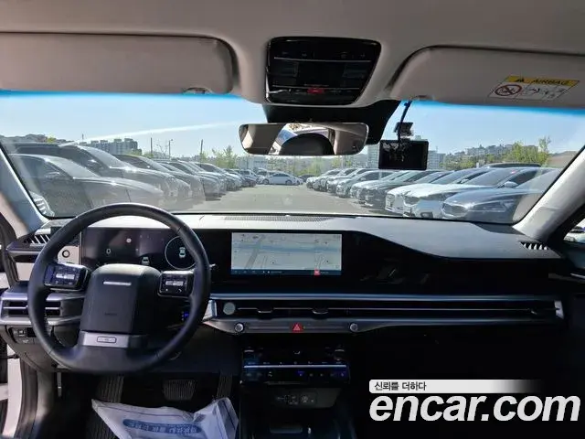 Hyundai Grandeur Hybrid 2023 — ფოტო 17/20