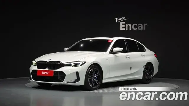 BMW 3 Series 2022 — ფოტო 23/34
