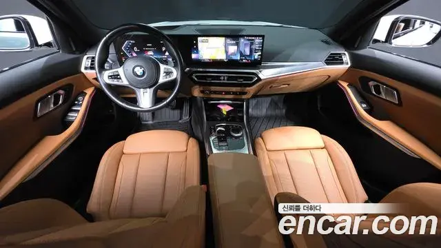 BMW 3 Series 2022 — ფოტო 32/34