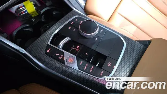 BMW 3 Series 2022 — ფოტო 6/34